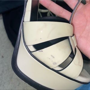 Saint laurent tribute platform